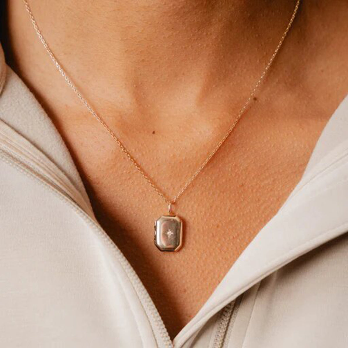 Burren Jewellery Heartstrings Pendant Locket Necklace, Gold