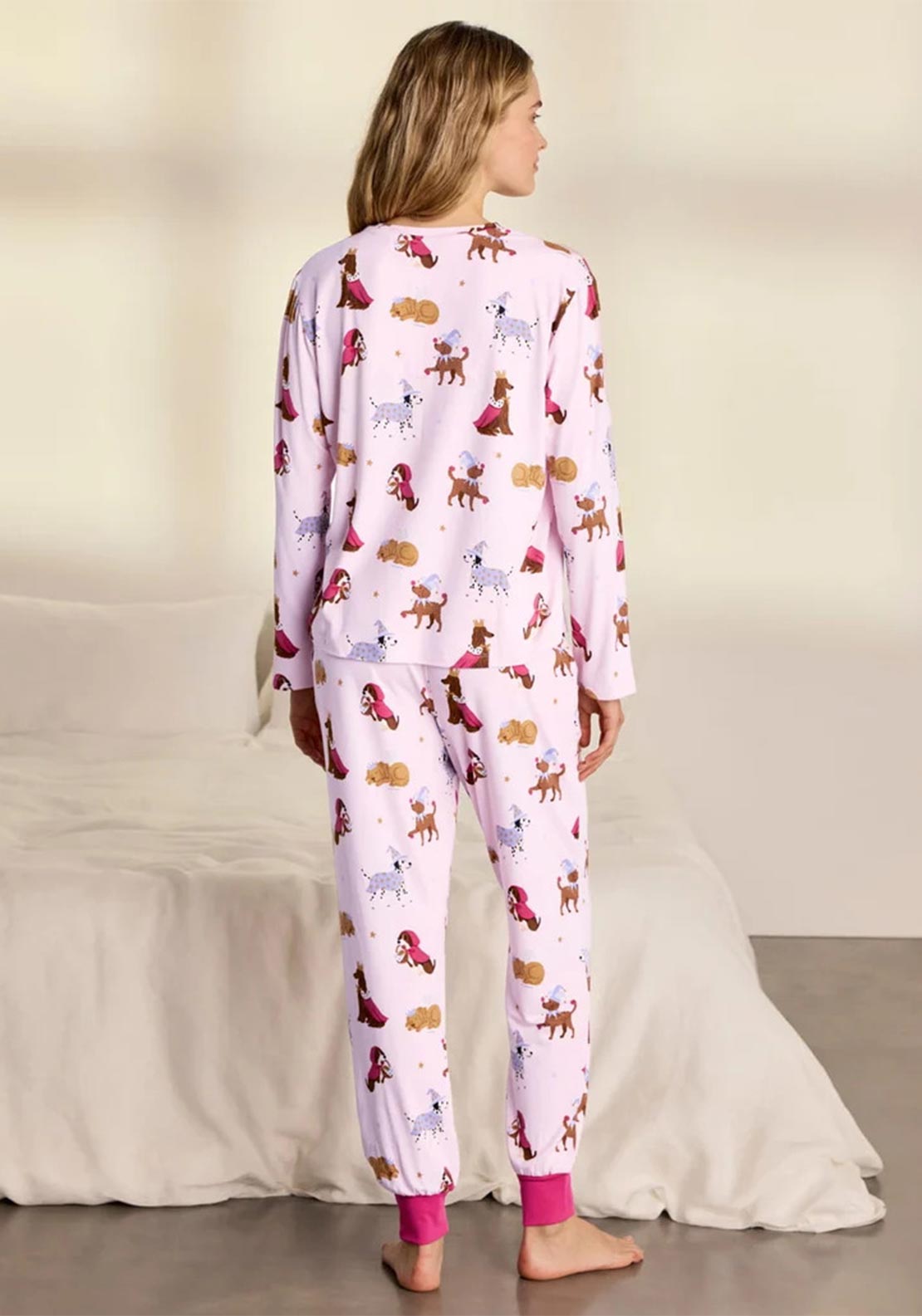 Chelsea Peers Fairytale Dog Print Pyjama Set, Pink