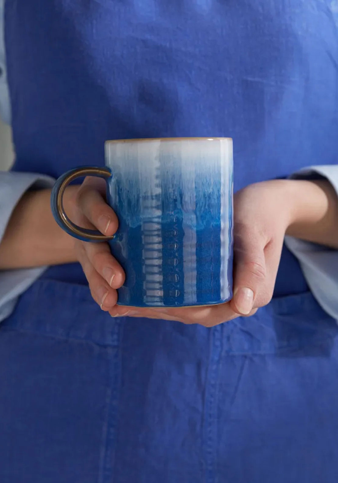 BLUE HAZE RIDGED MUG