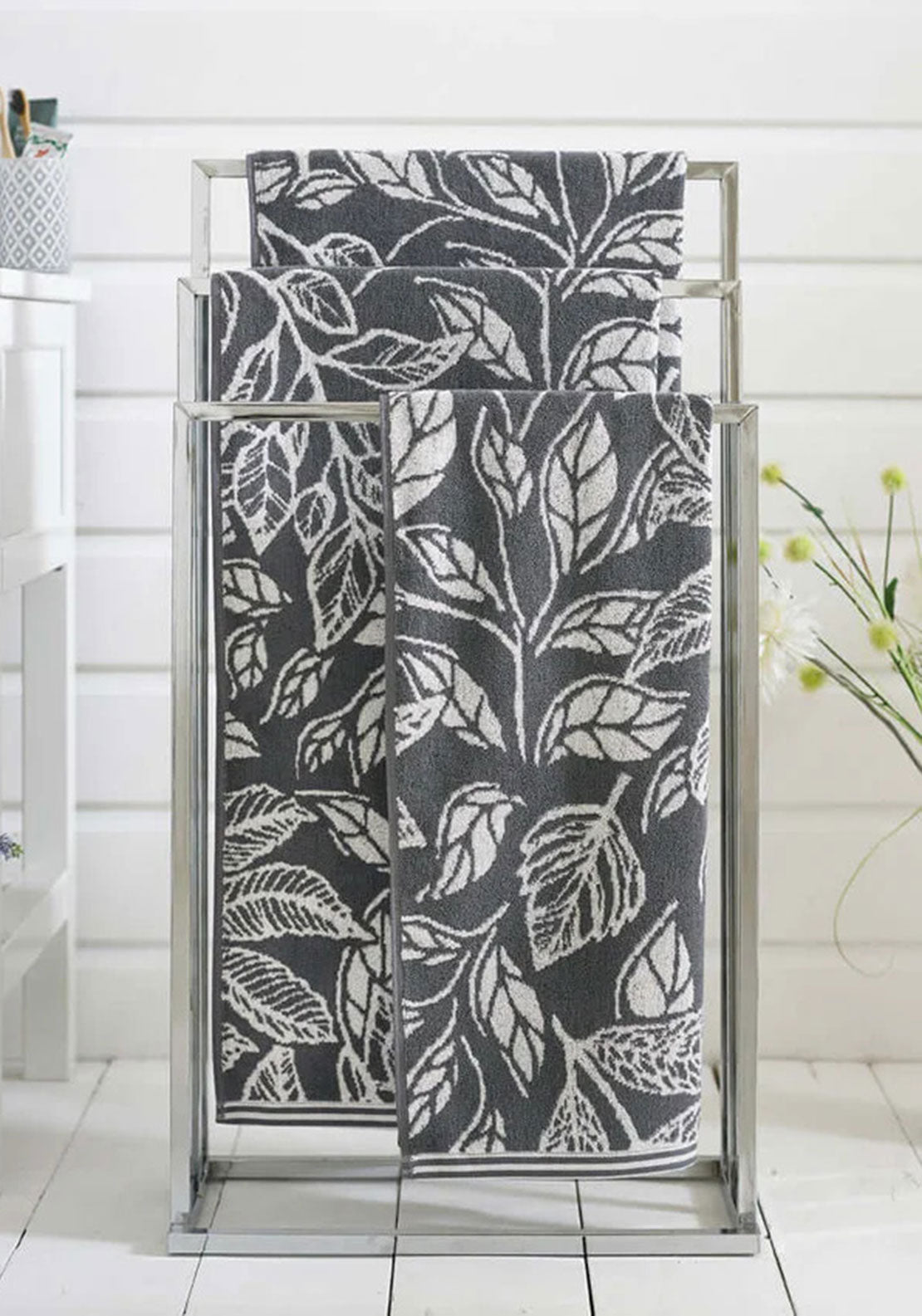 MIXED LEAVES HAND TOWEL GREY