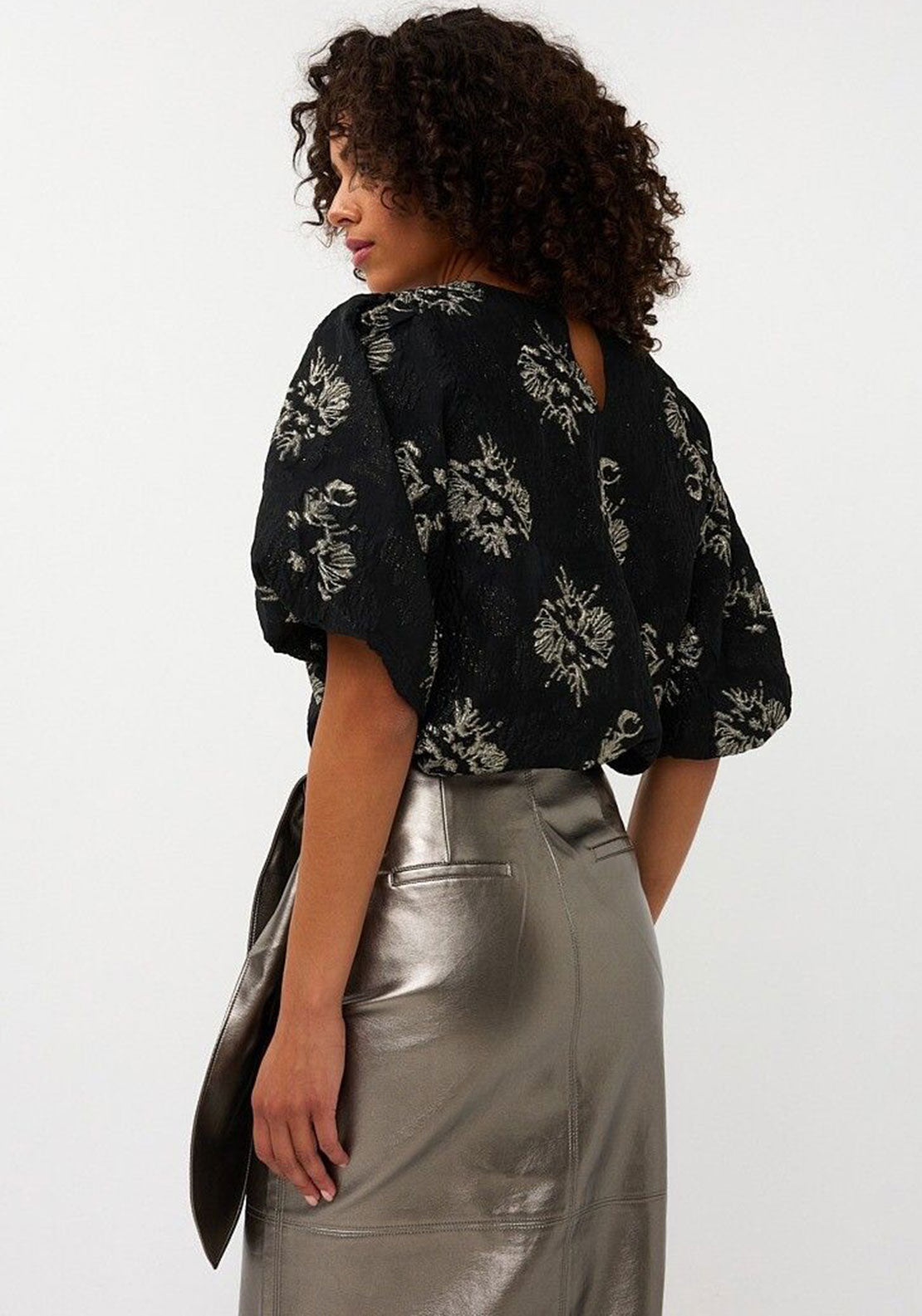 Esqualo Jacquard Puff Sleeve Top, Black