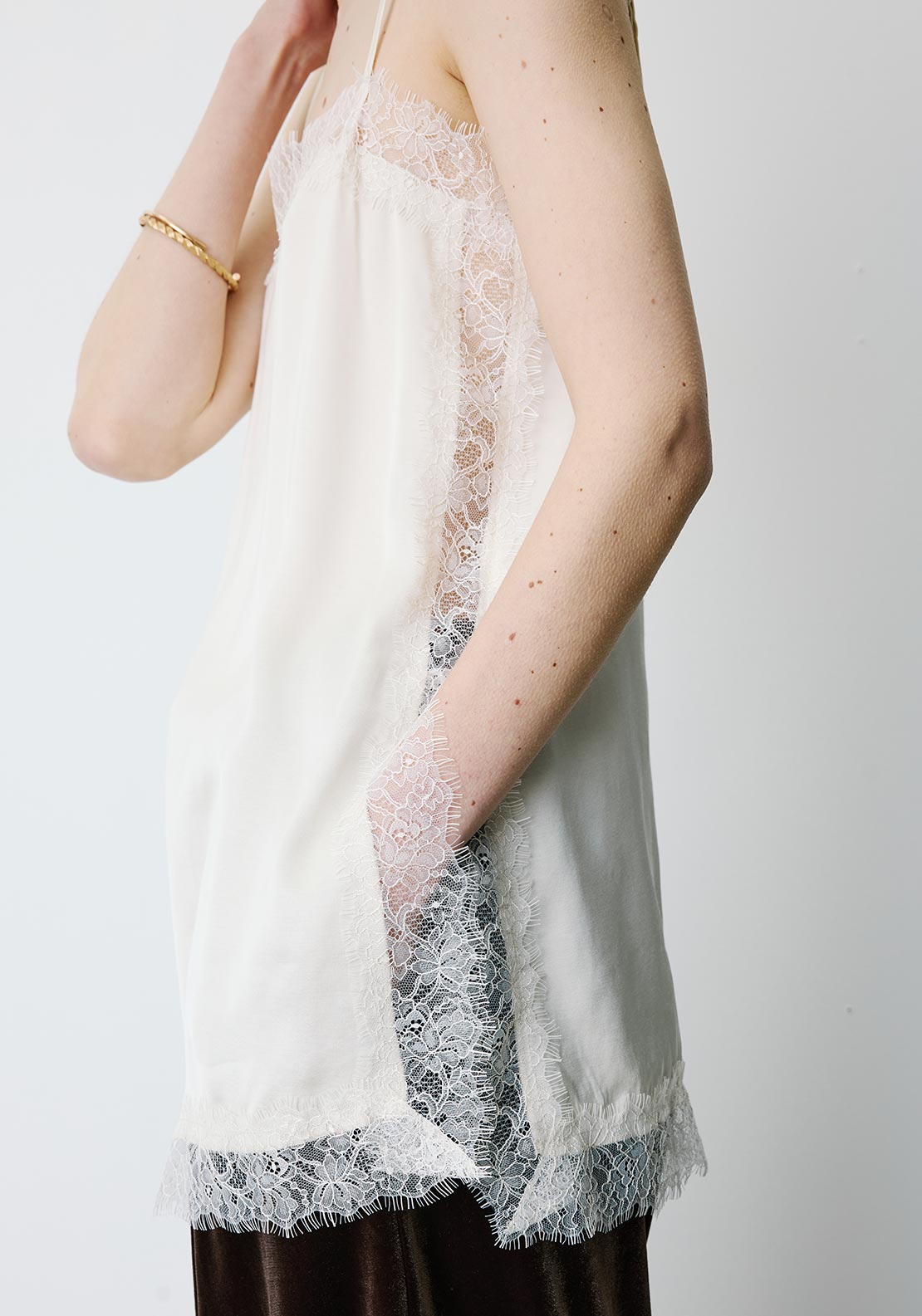 Grace & Mila Blossom Lace Detail Top, Off-White
