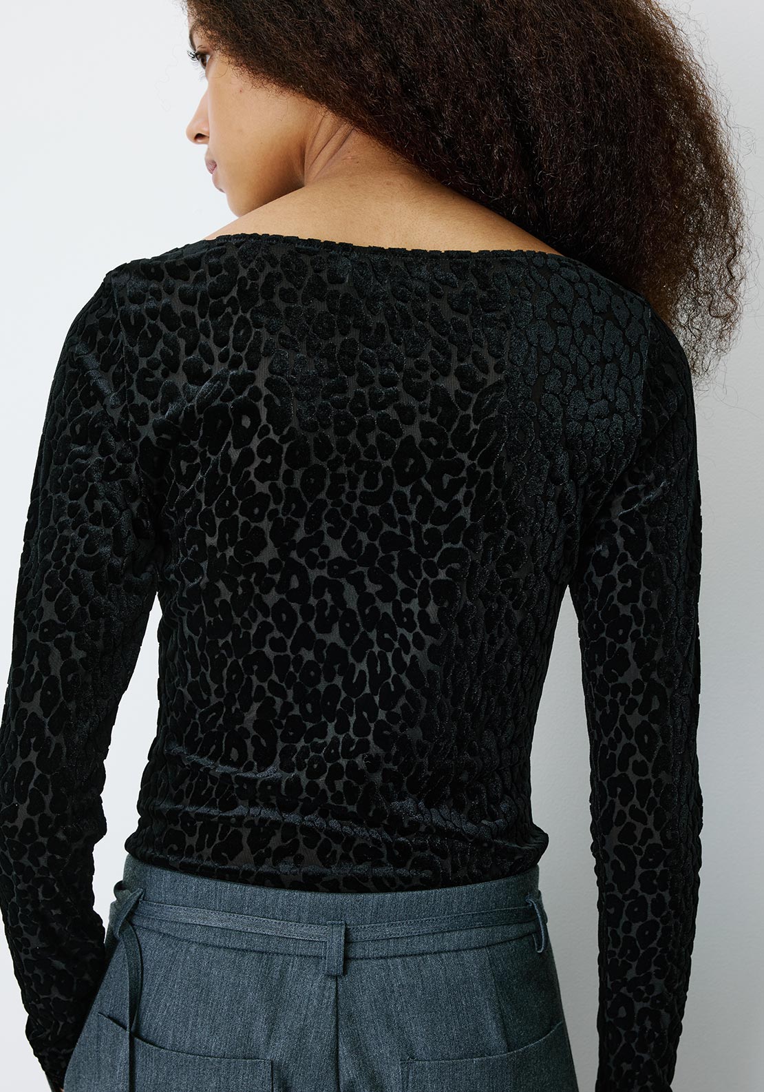 Grace & Mila Bora Mesh Leopard Print Boat Neckline Top, Black