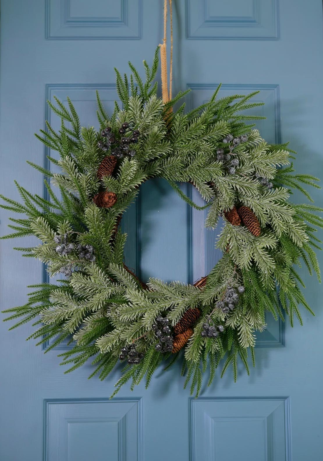 PREMIUM JUNIPER BERRY WREATH