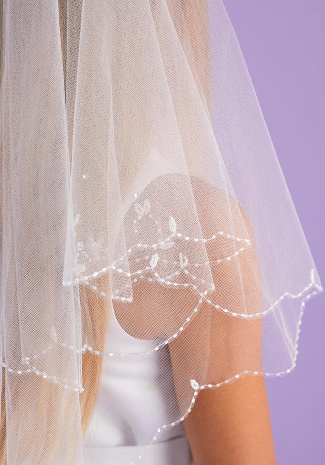 Peridot Hope Communion Veil, White
