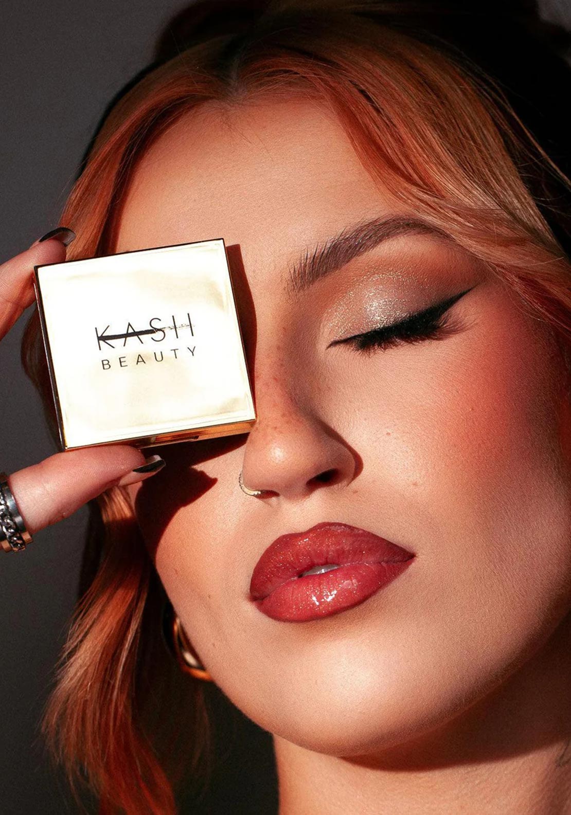 Kash Beauty Glitter Glaze Eyeshadow, Glisten