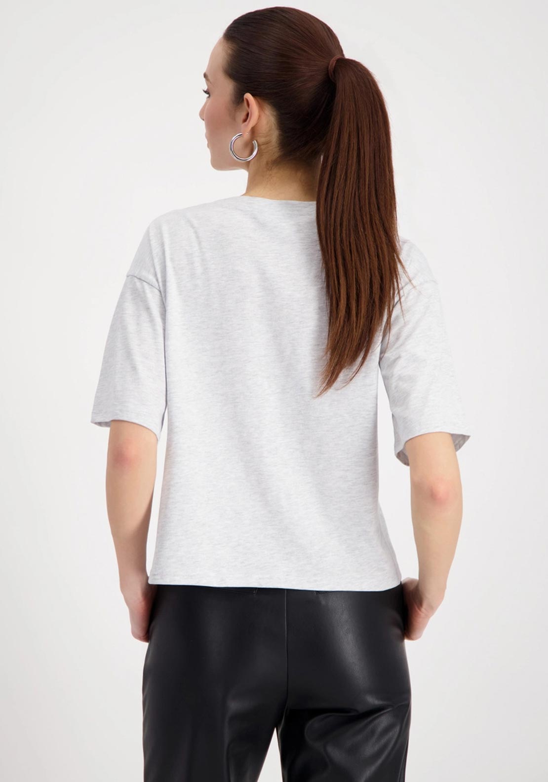 MONARI ROUNDNECK TSHIRT