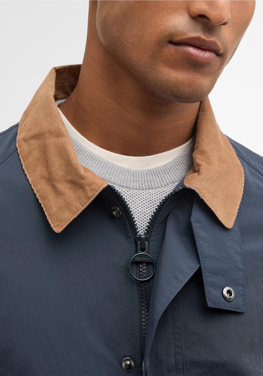 Barbour Men’s Tracker Showerproof Jacket, Navy