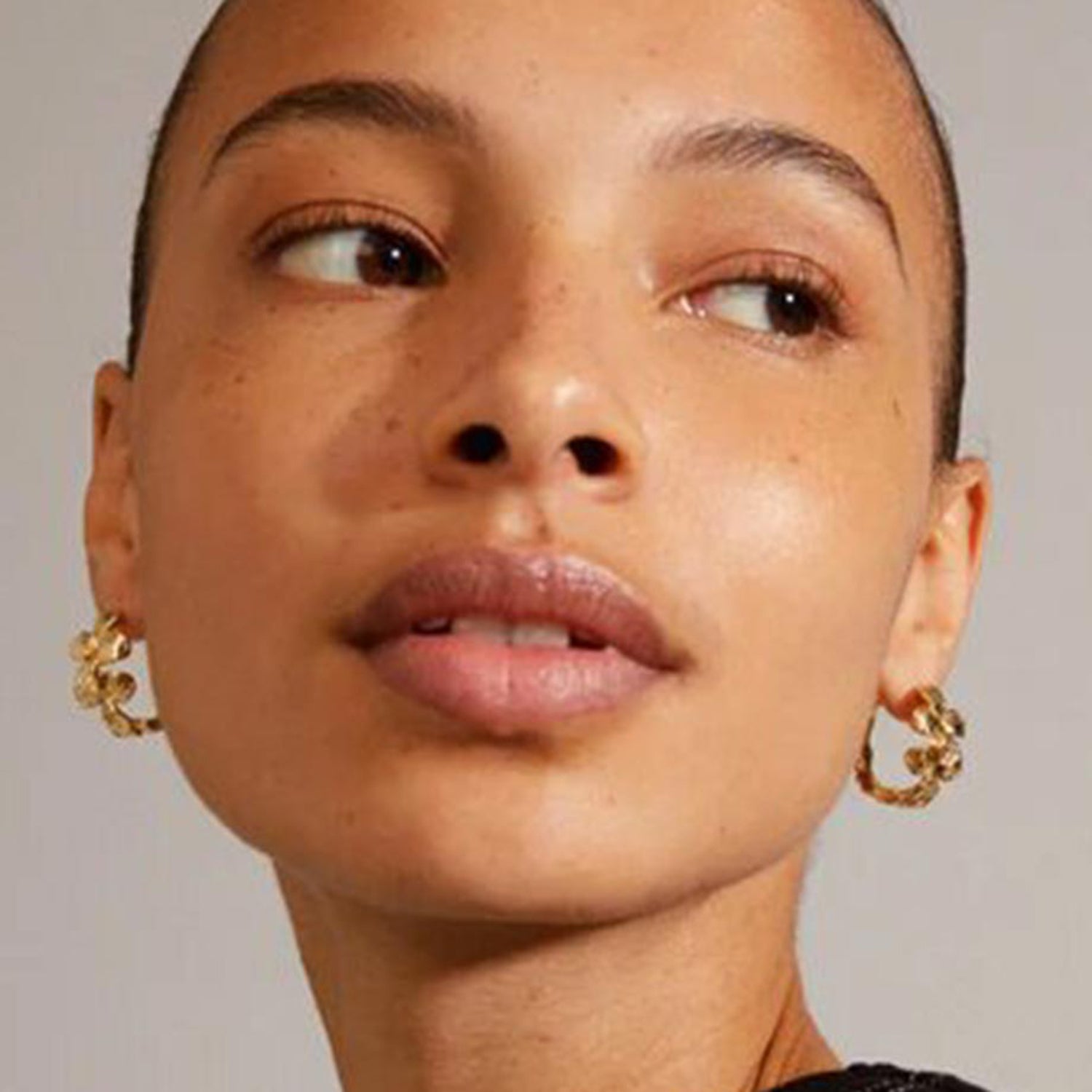 Echo SG Hoop Earrings main image 0