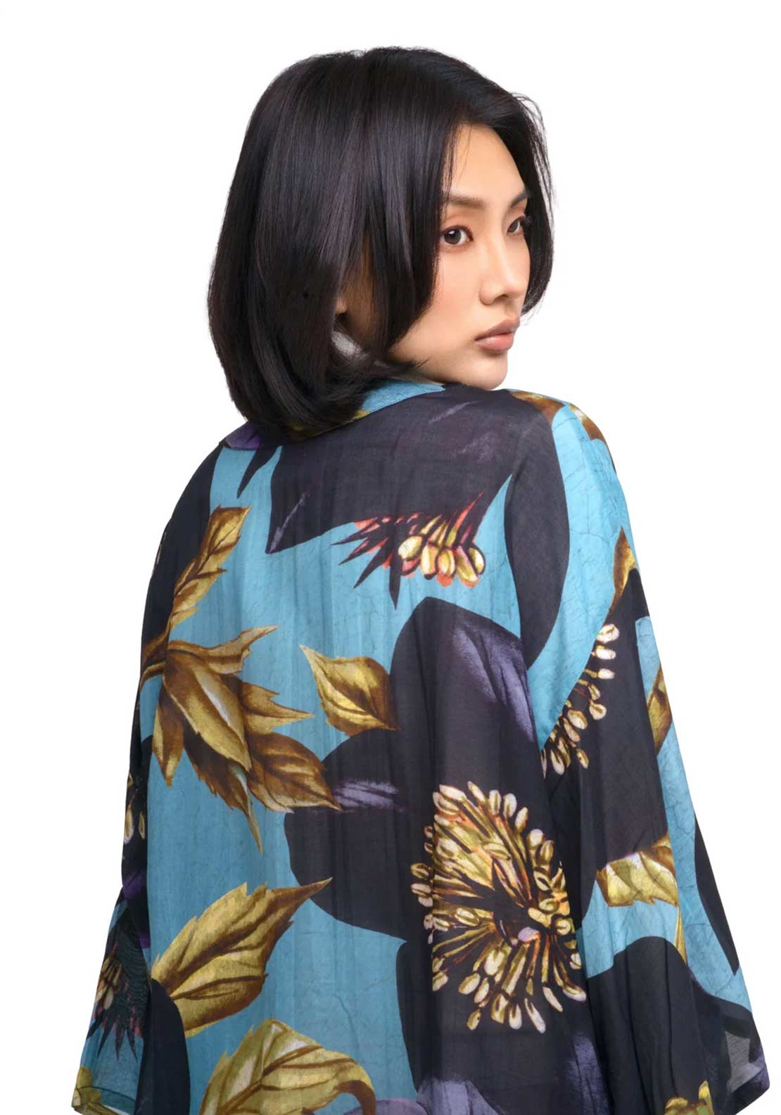 Powder Hellebore Short Kimono Jacket, Blue Multi