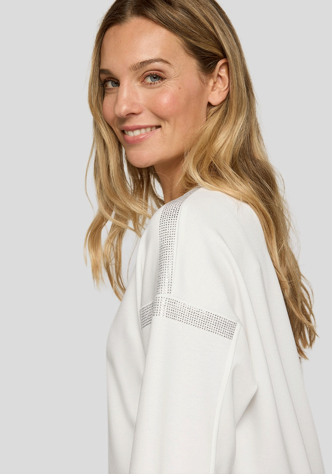 Rabe Rhinestone Detailed Jumper, White