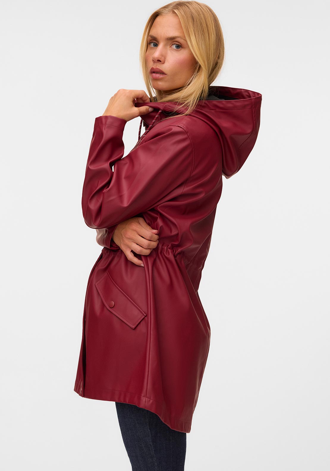 Vero Moda Malou Waterproof Jacket, Red