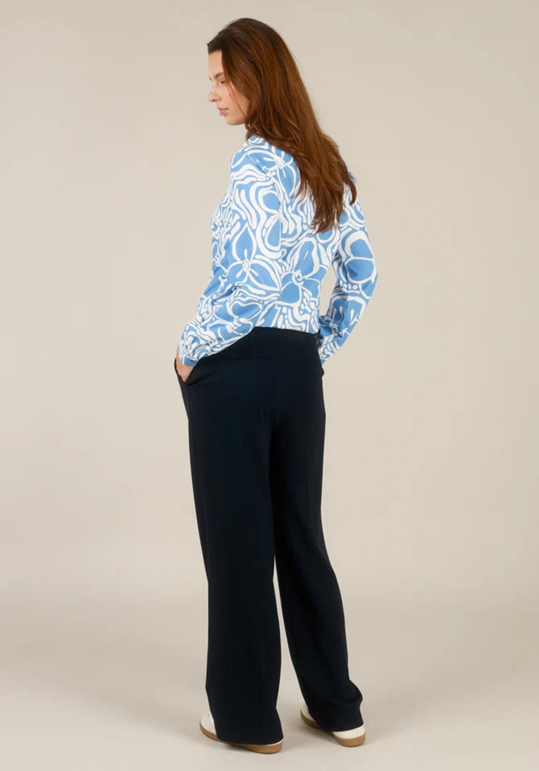 Yest Ina Straight Trousers, Navy