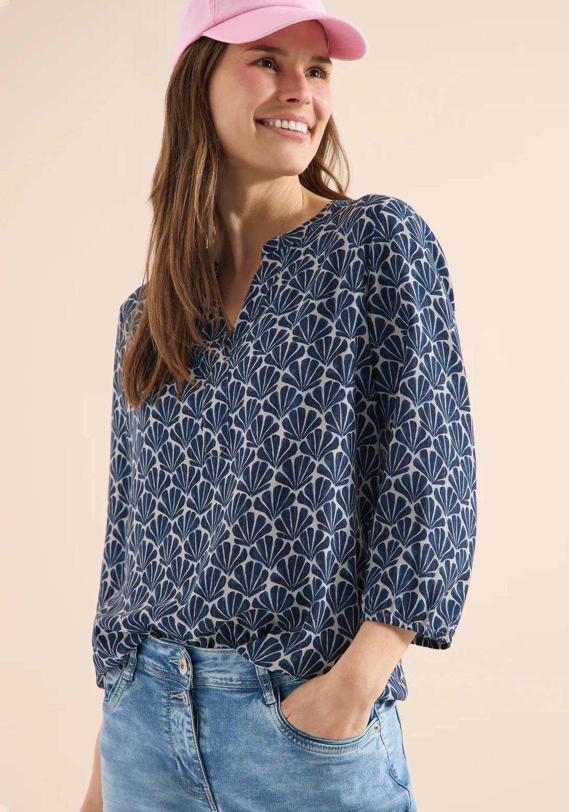 Cecil Seashell V Neck Blouse, Navy