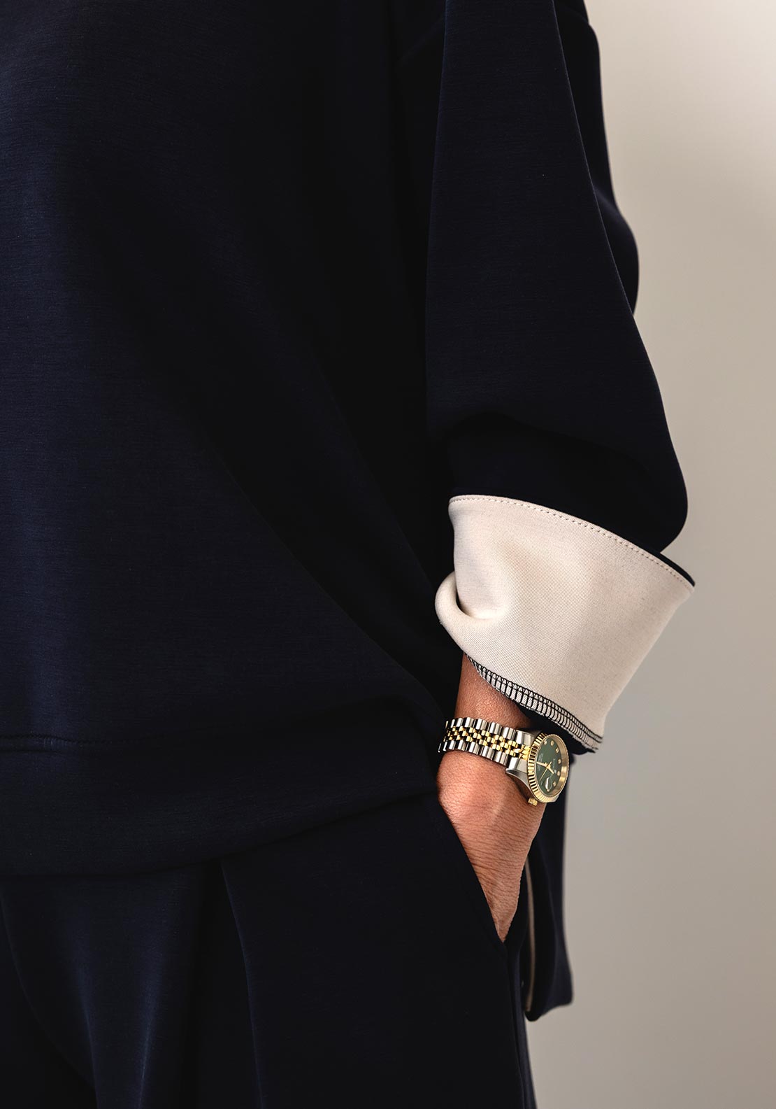 d.e.c.k By Decollage Basic Crewneck Sweatshirt, Navy