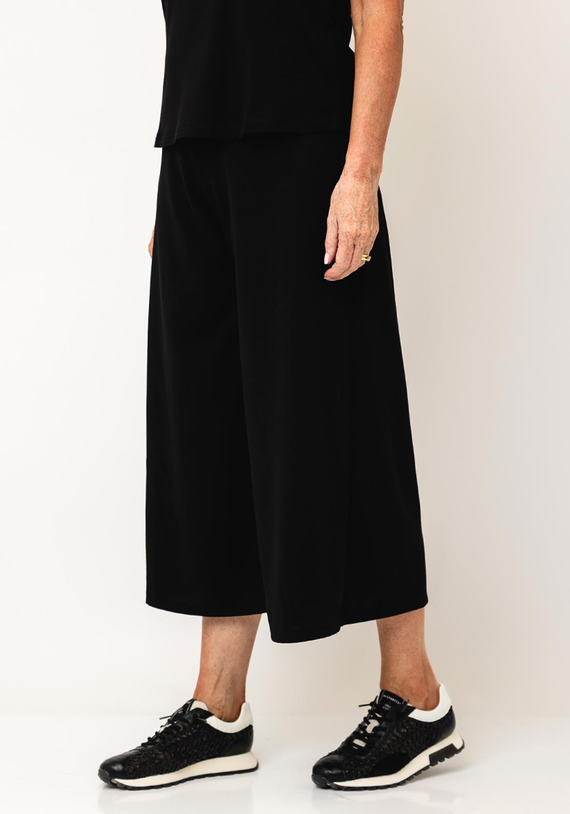 d.e.c.k By Decollage Elasticated Cropped Flared Trousers, Black