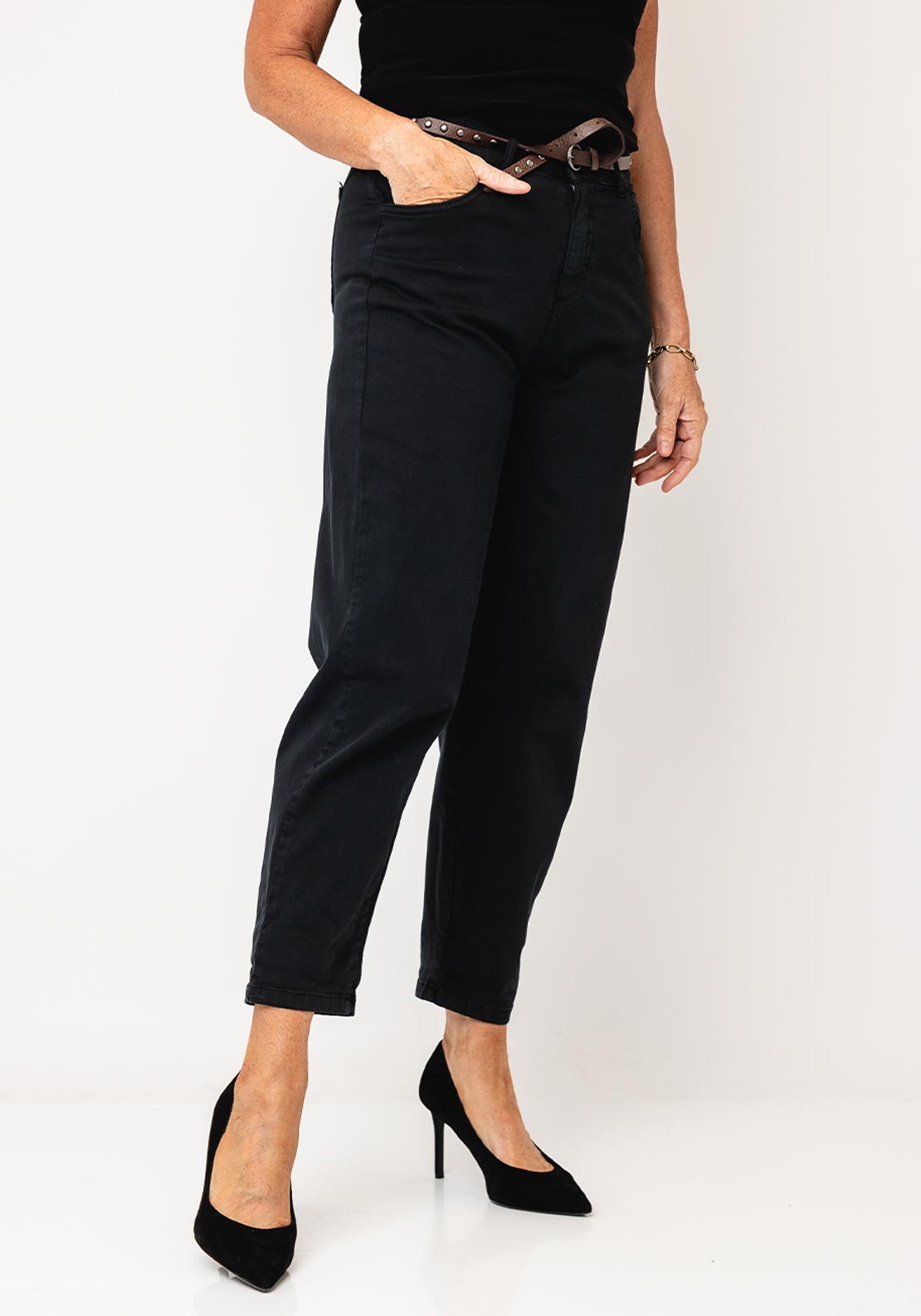 d.e.c.k By Decollage Belted Sim Leg Jeans, Black