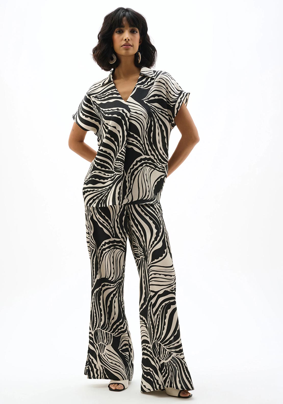 Joseph Ribkoff Abstract Print Wide Leg Trousers, Black and Off-White