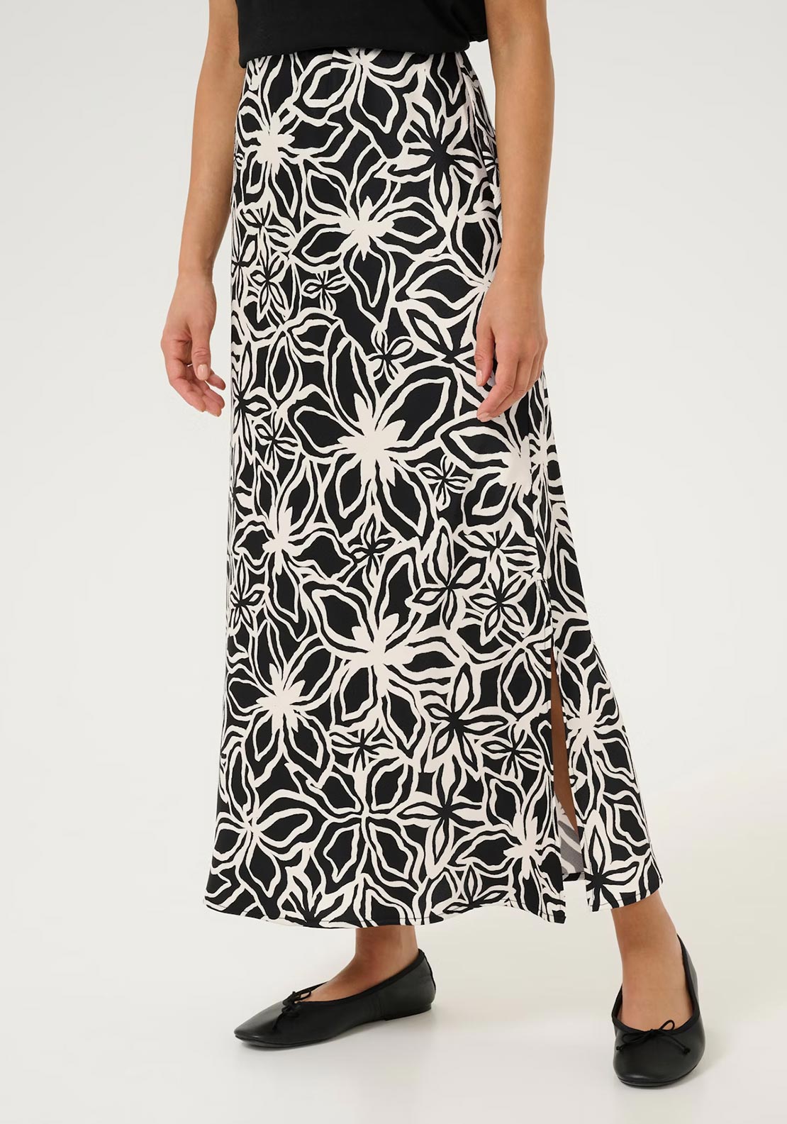 Kaffe Vera Floral Print Skirt, Black and Cream