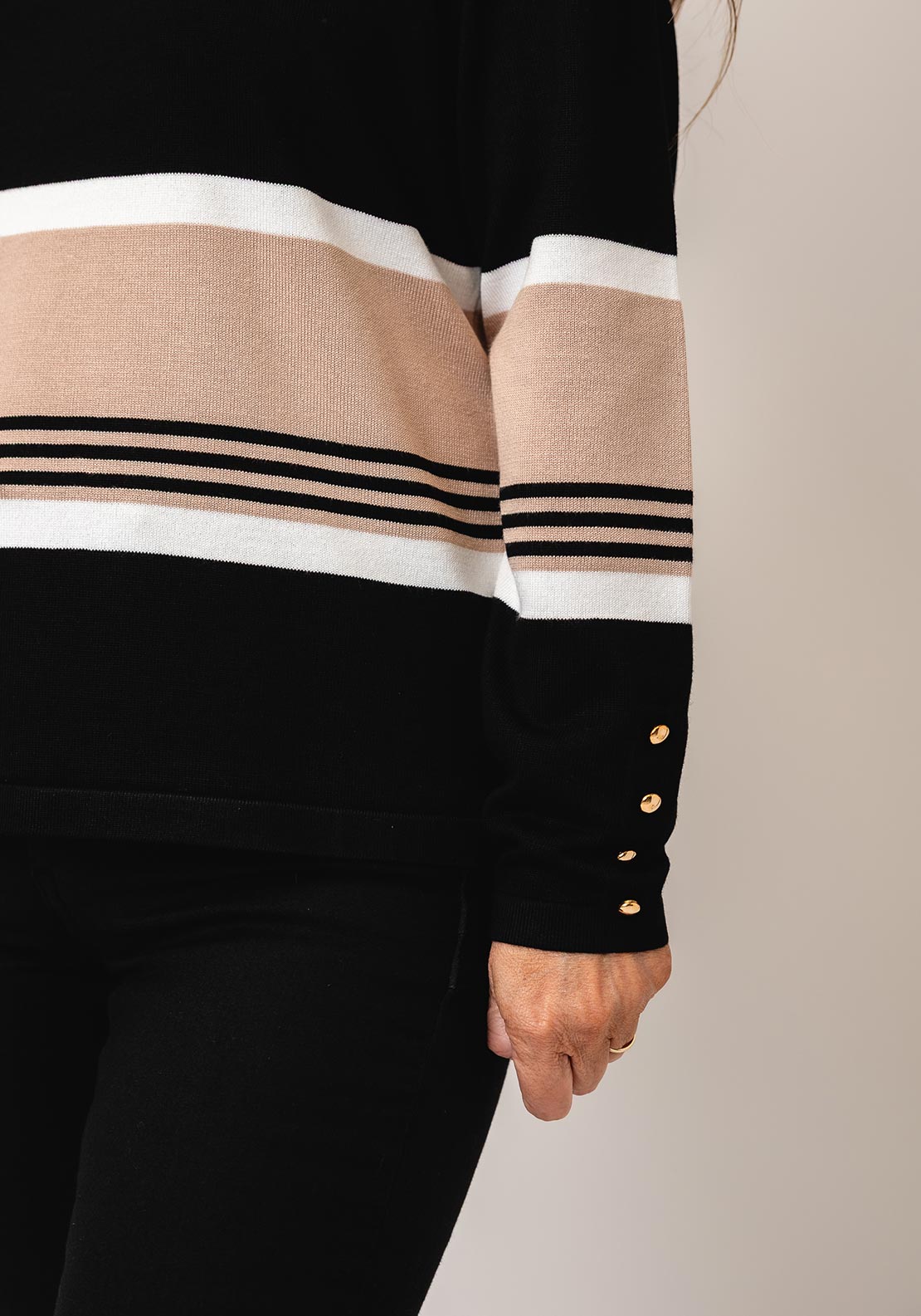MICHA JUMPER