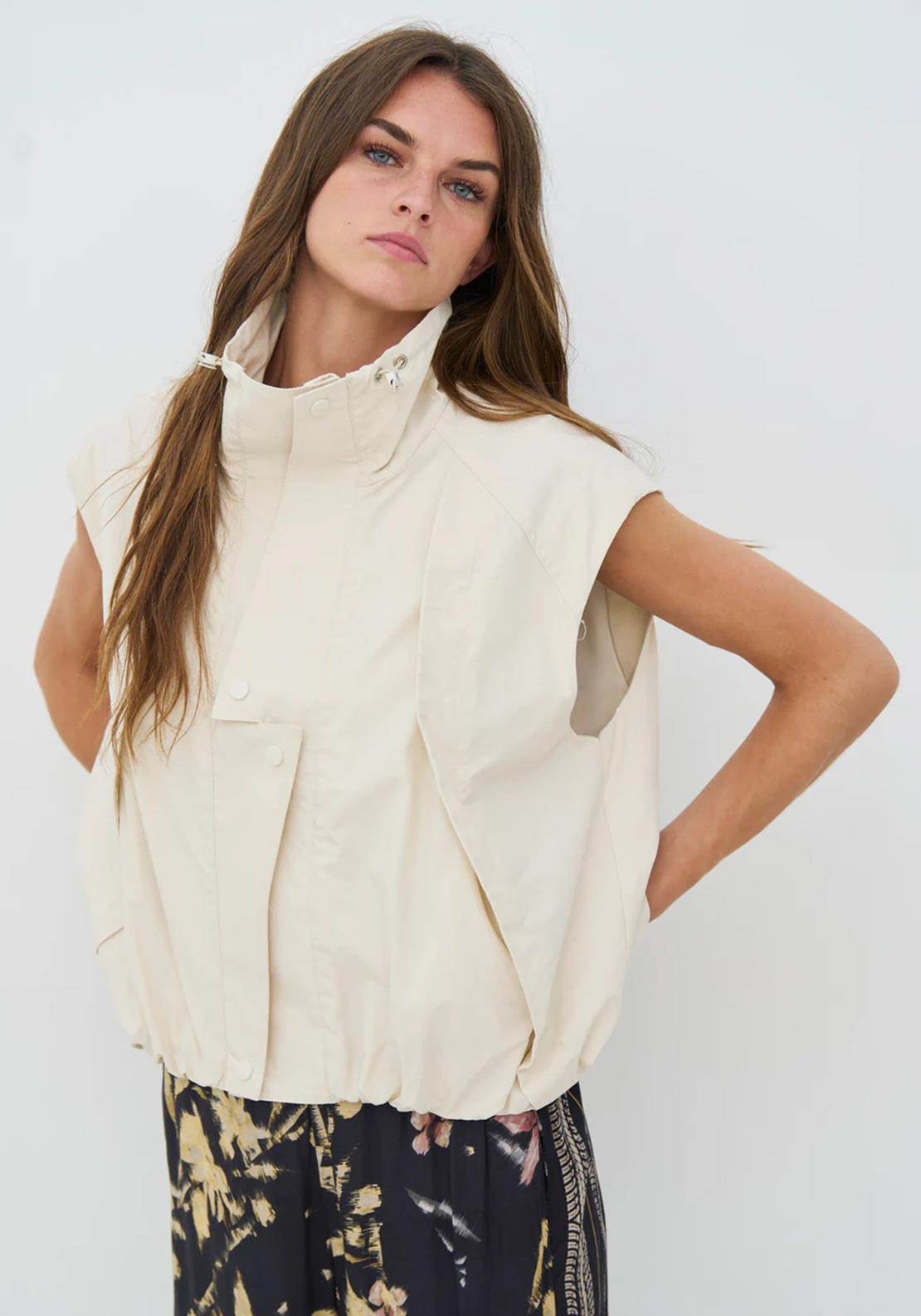 NU Denmark Chelsea Sleeveless Vest, Cream