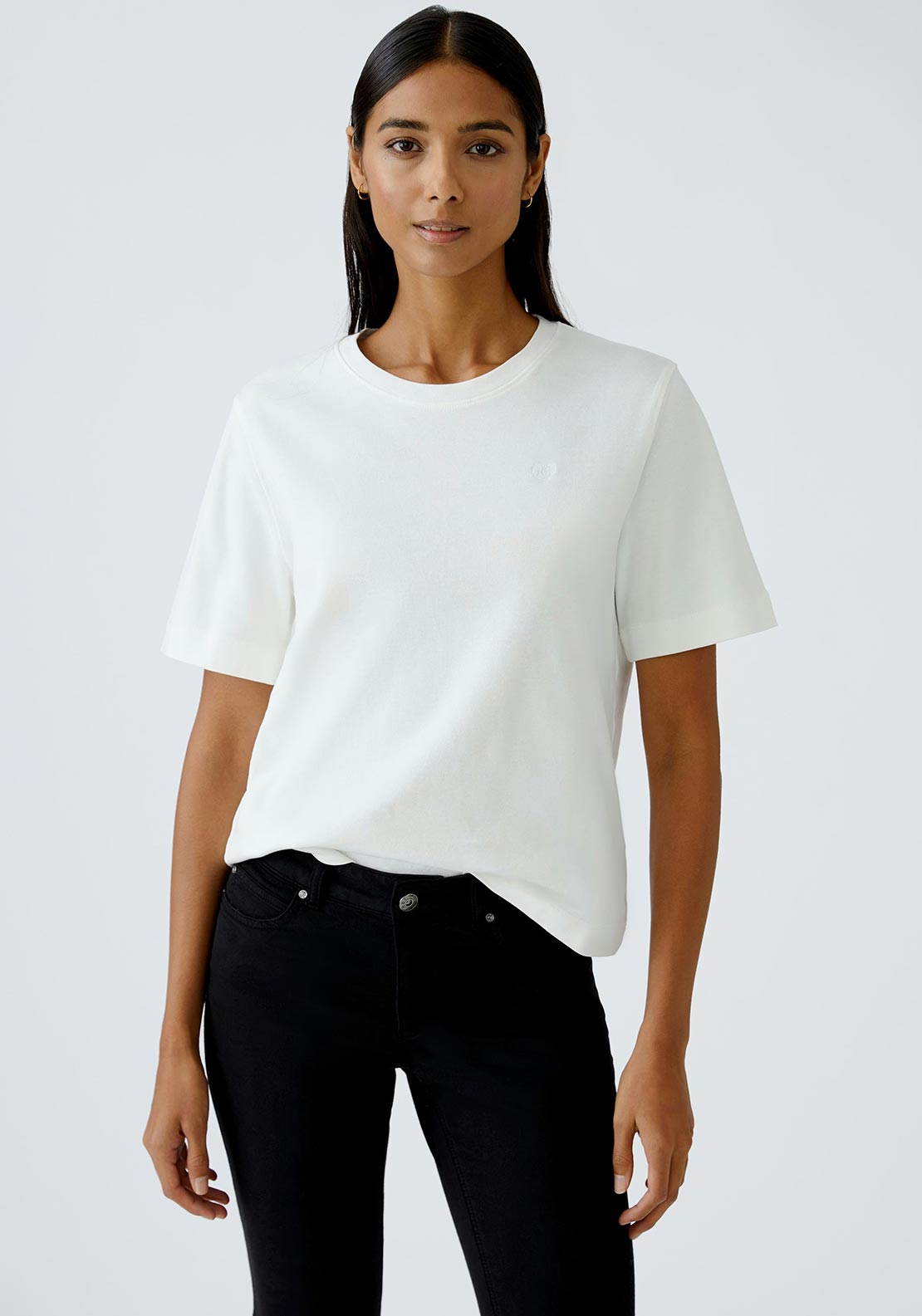 Oui Plain Basic With Embroidery T-Shirt, White