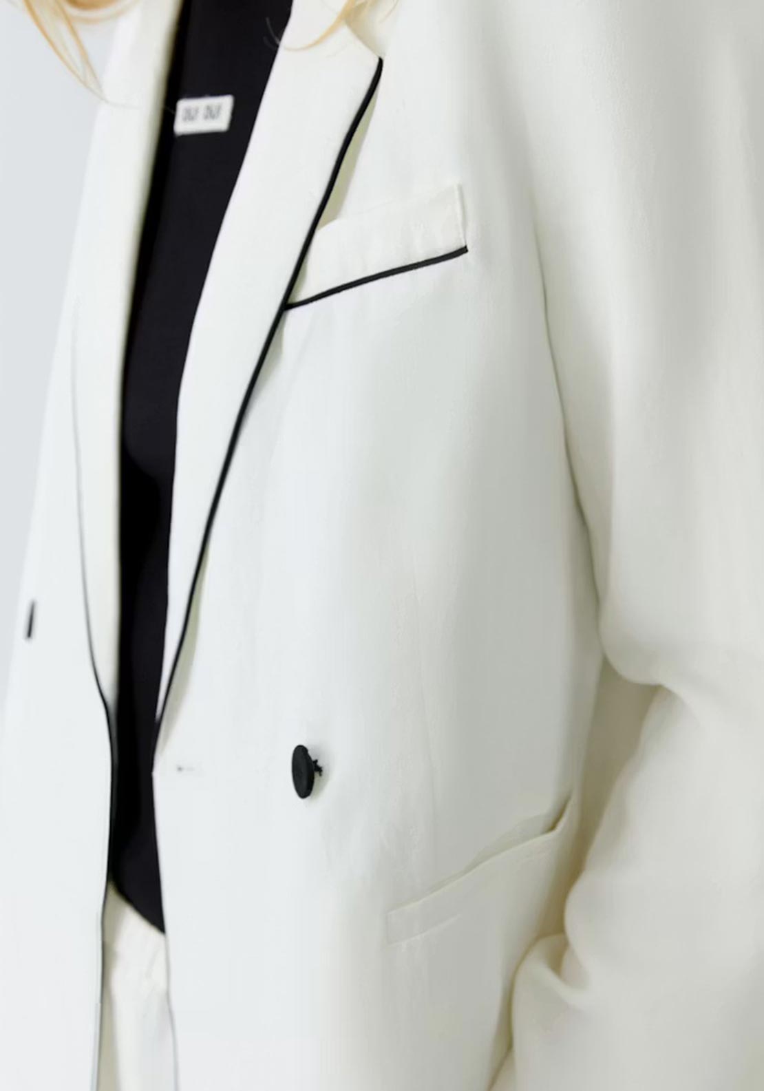 OUI BLAZER