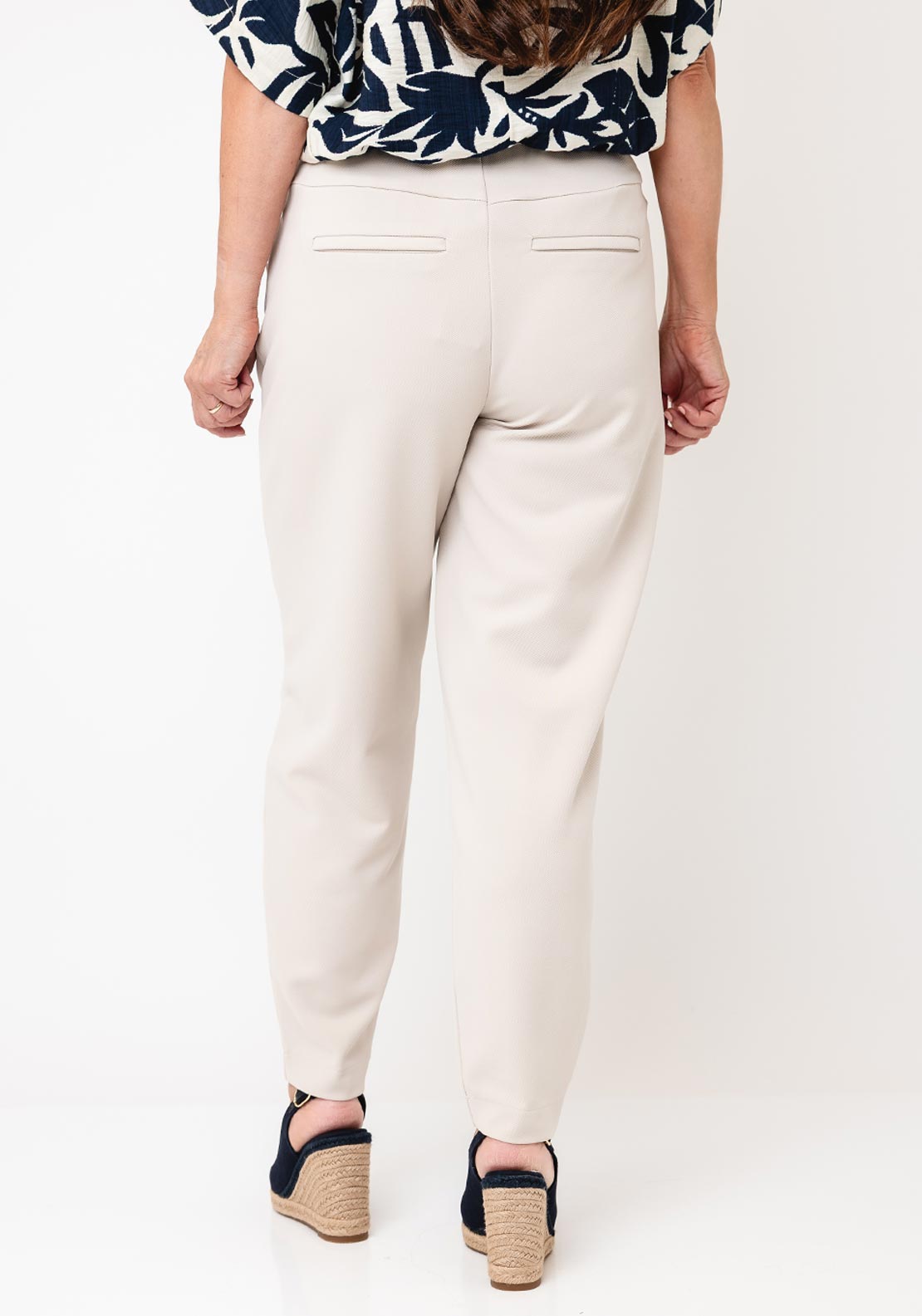 Oui Snap Button Cropped Trousers, Beige
