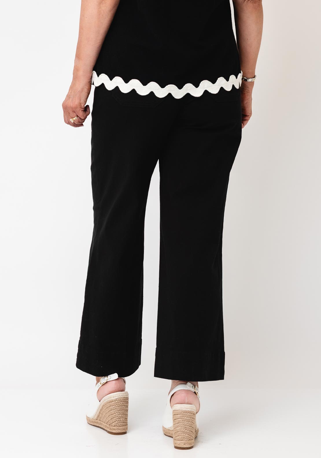 Robell Wide Leg 7/8 Length Jeans, Black