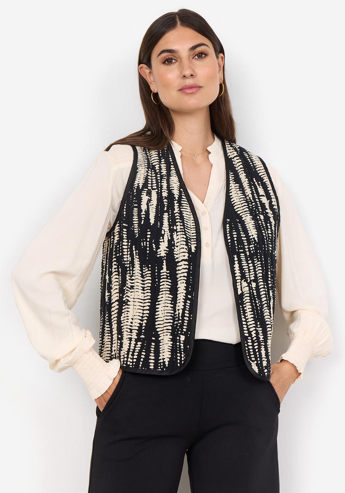 Soyaconcept Oline Patterned Padded Gilet, Black and Cream