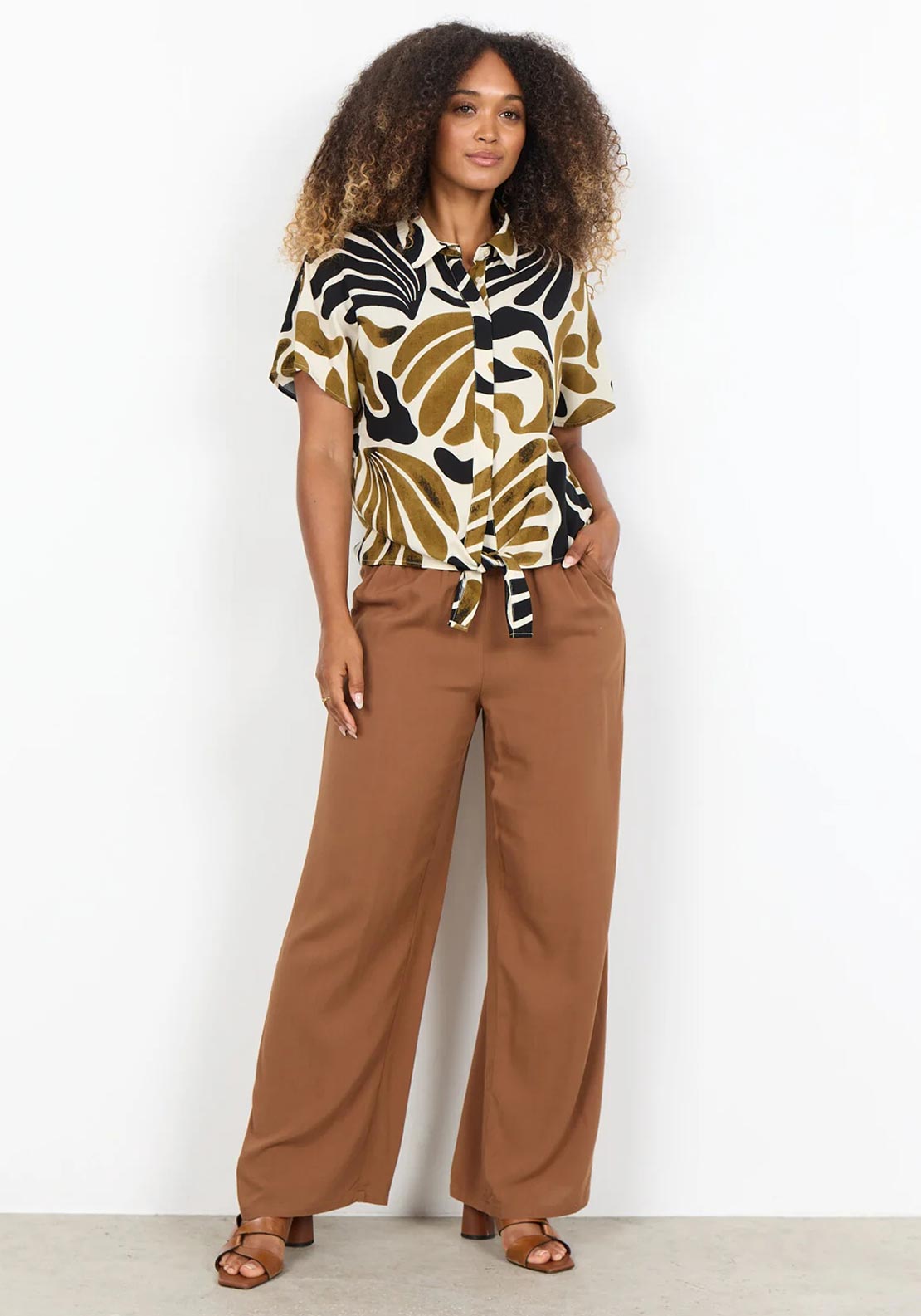 Soyaconcept Botanical Print Relaxed Shirt, Beige Multi