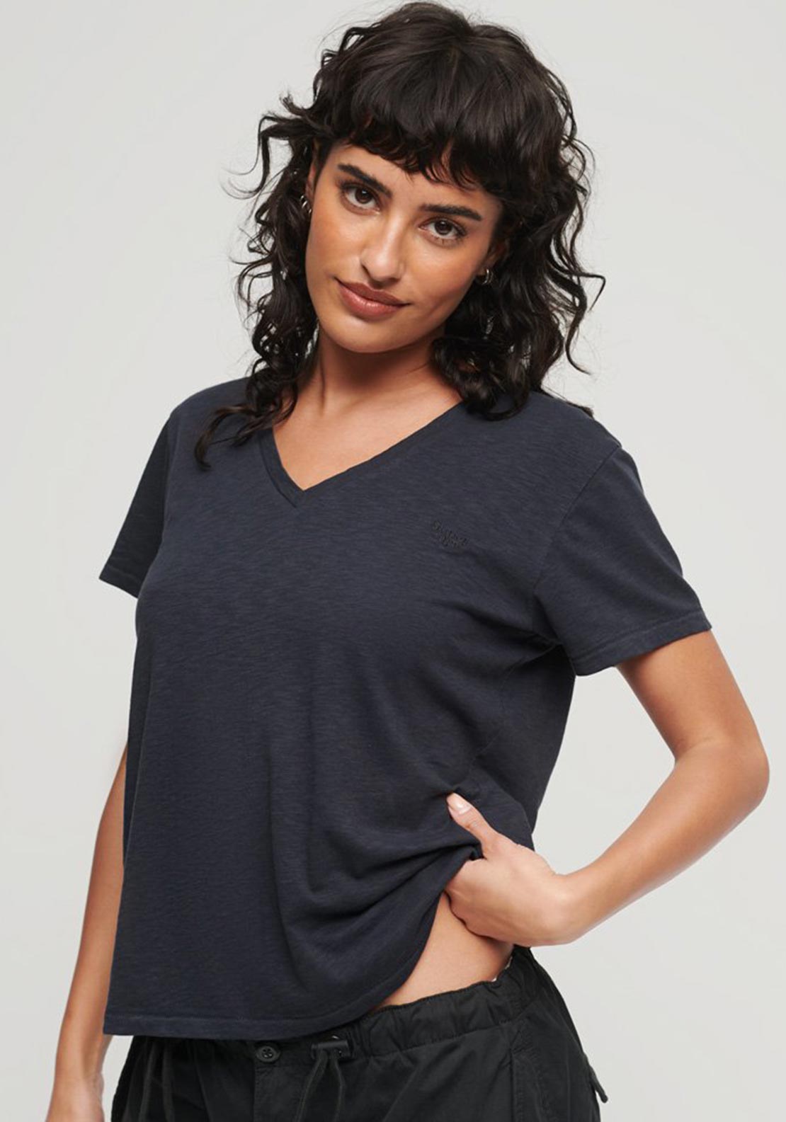 Eclipse T-Shirt, McElhinneys - Navy V-Neck Slub Embroidered Superdry