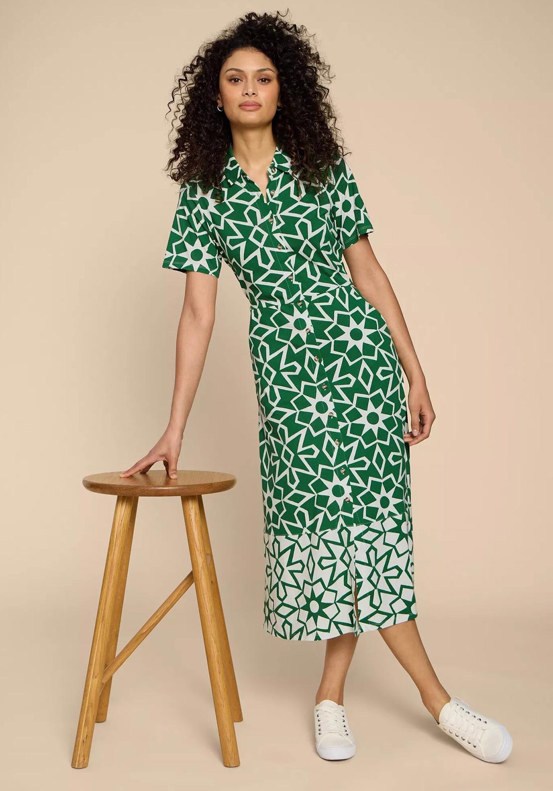 green emerald velvet dress White Stuff 440452 June Green Print Linen Shift Dress