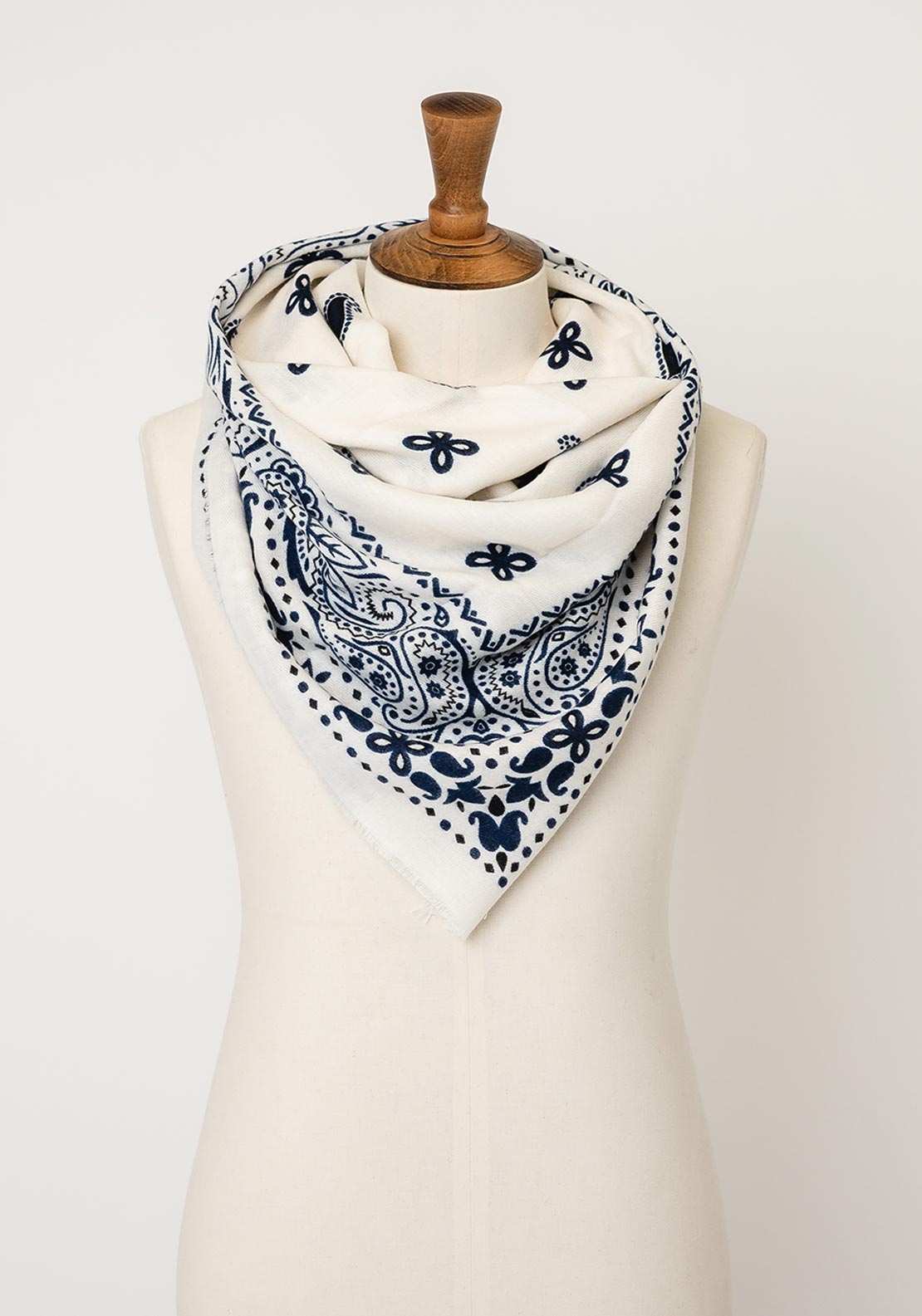 Serafina Collection Paisley Print Scarf, White