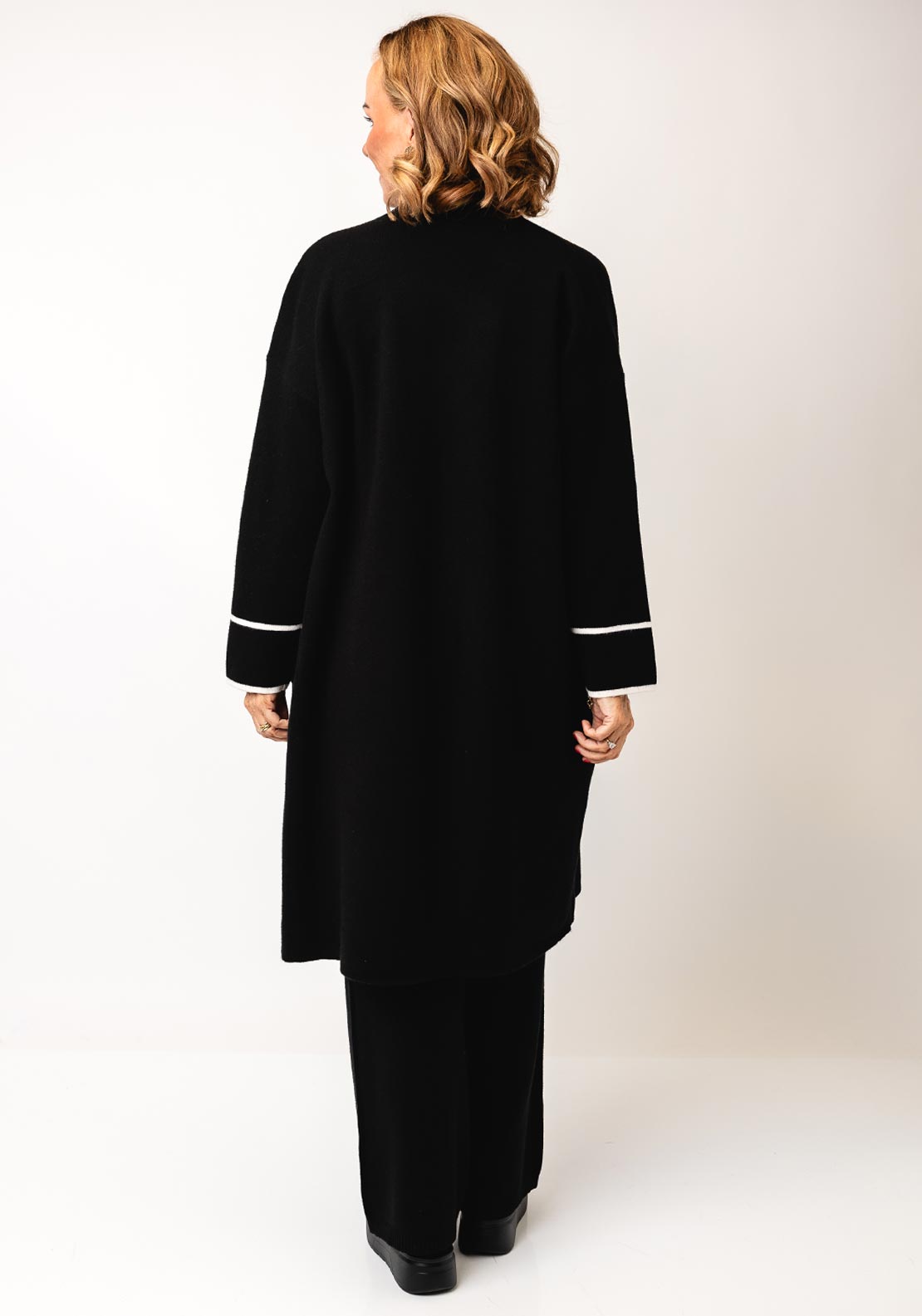 Serafina Collection One Size 3 Piece Knit Co-Ord, Black
