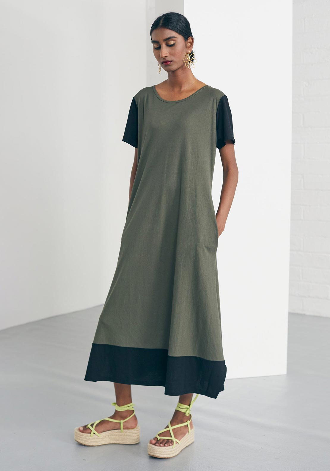 Naya Dress main image 1