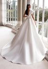 Pronovias Sedna Wedding Dress, Off White