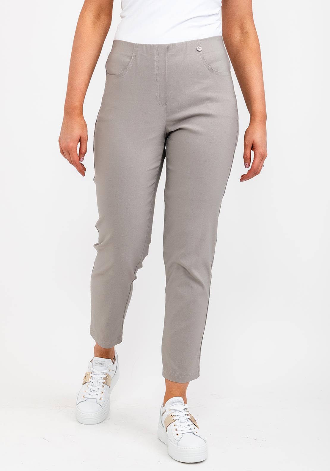 Robell Bella 09 Slim Cropped Pull On Trouser Sand 14