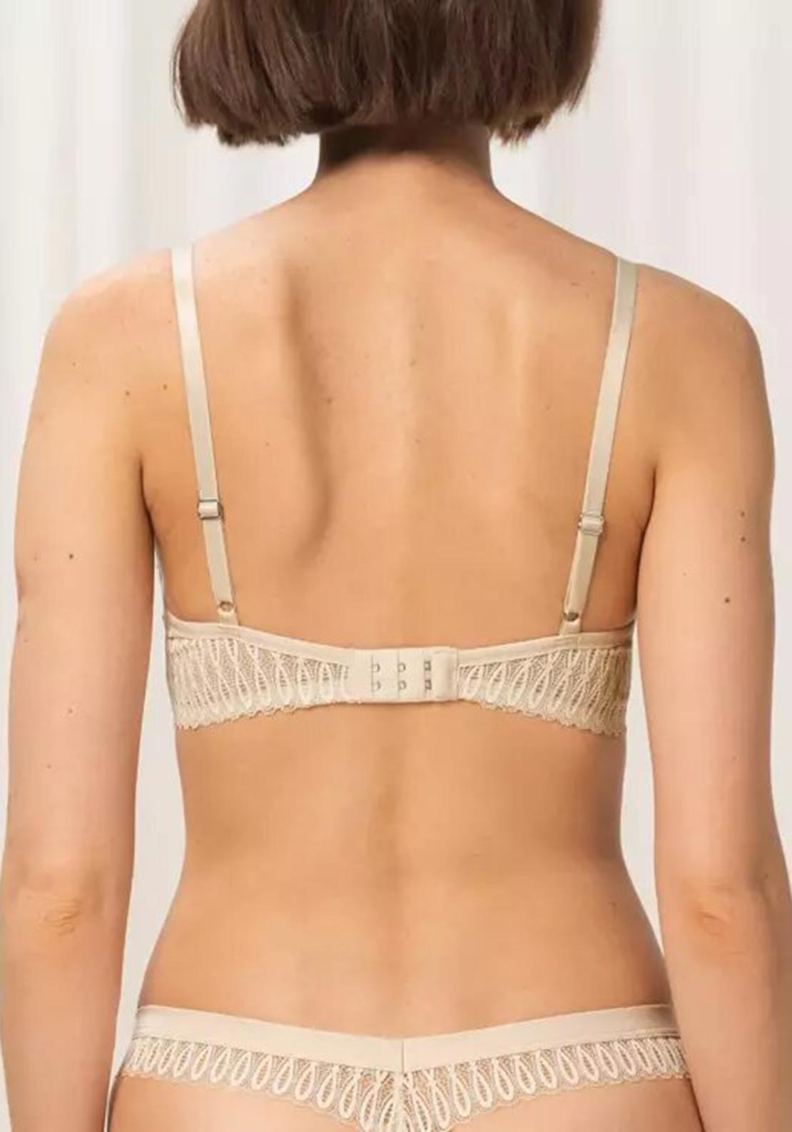 Triumph Aura Spotlight Wired Moulded Bra, Nude
