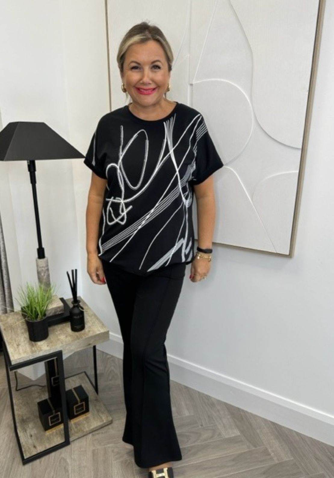 Malissa J One Size Embellished Abstract Print T Shirt, Black