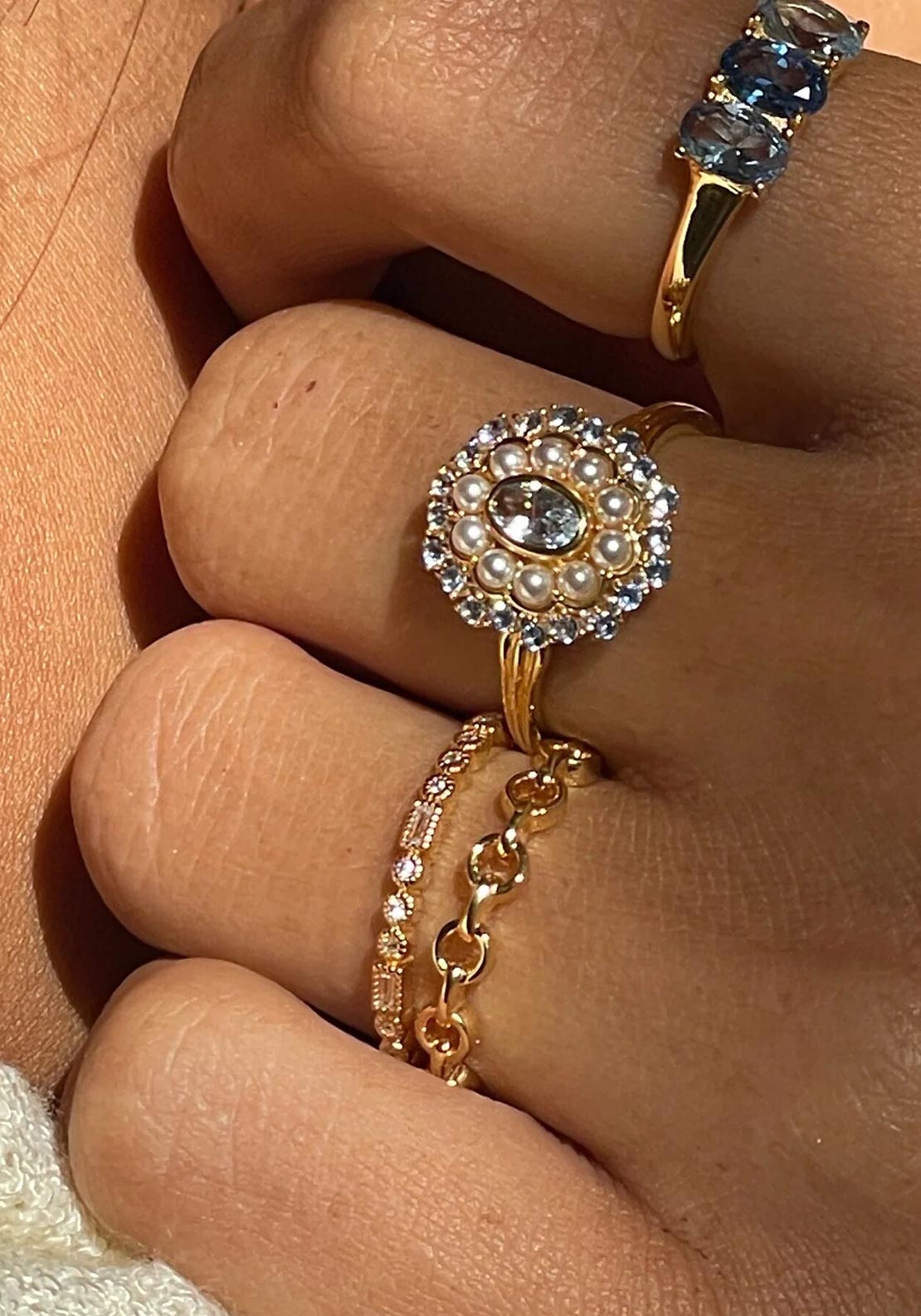 24Kae Cluster CZ & Freshwater Pearl Ring, Gold