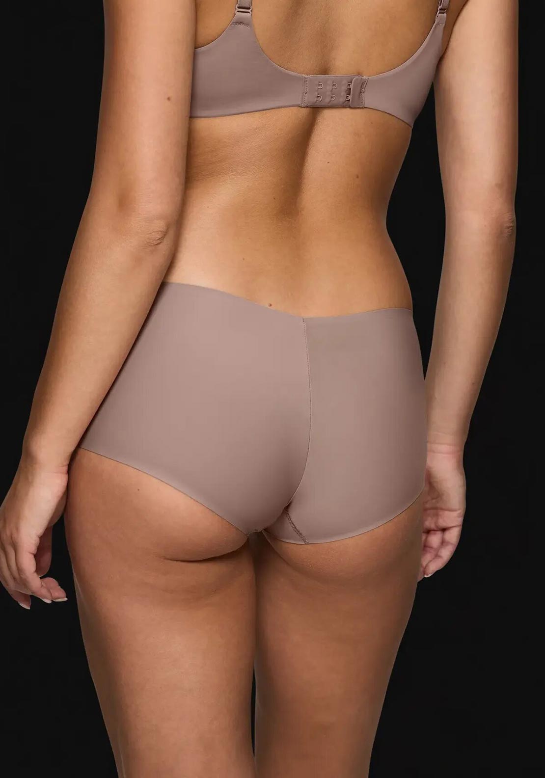 Triumph Body Make Up Illusion Short Brief, Brown