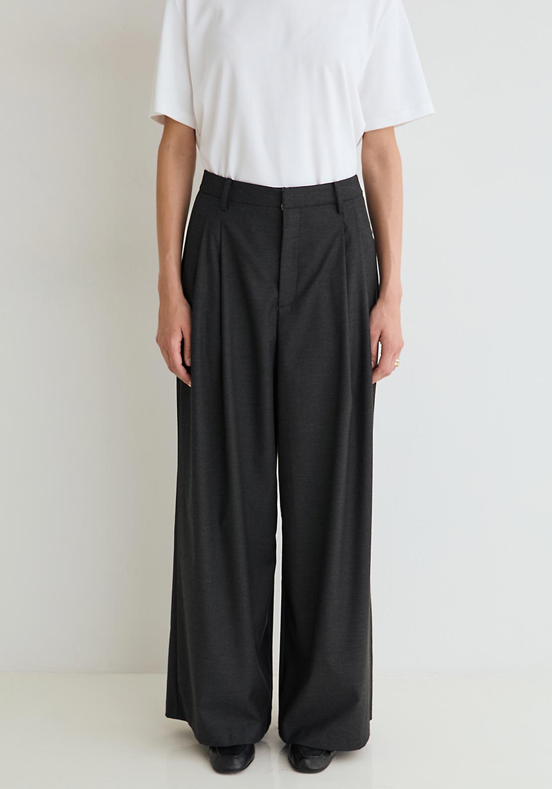 Yerse Barry Wide Leg Pencil Pleat Trousers, Grey