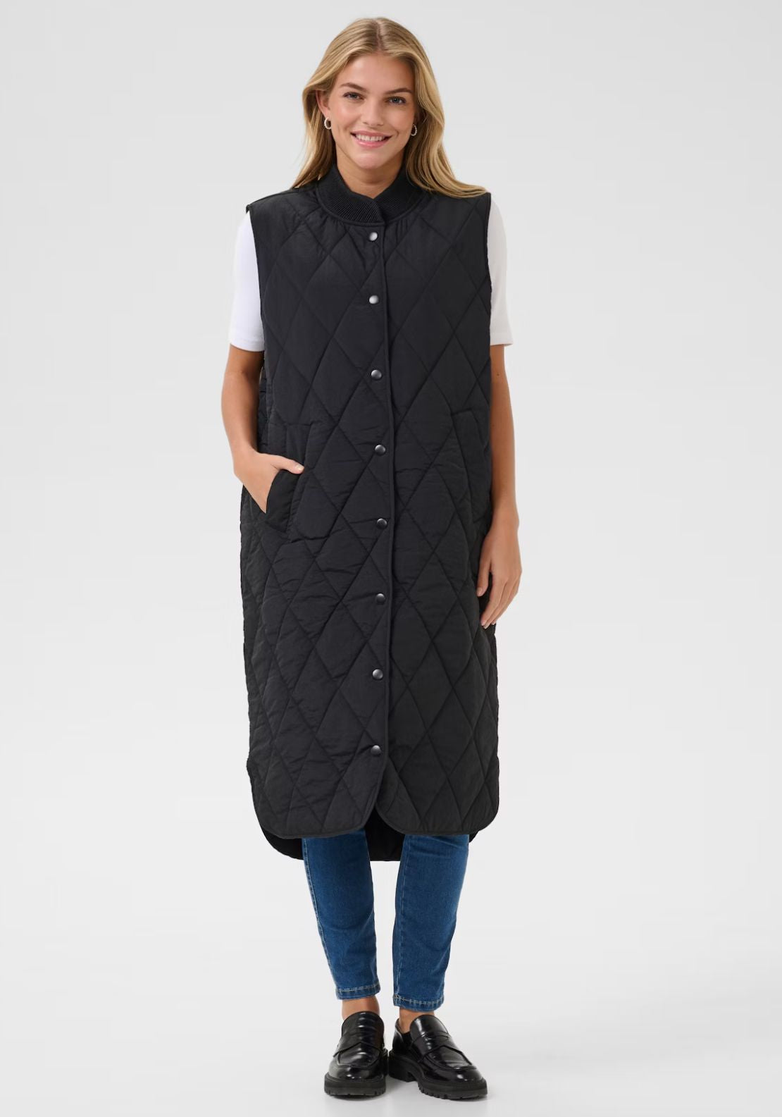Kaffe Lorena Quilted Gilet, Black