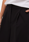 Vero Moda Aware Passi Knee Length Shorts, Black