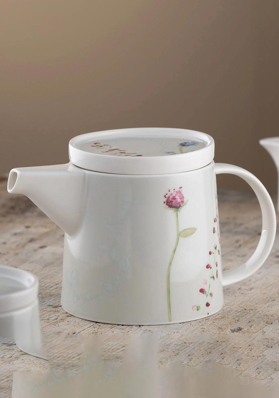 Aynsley Camille Teapot, Pale Green