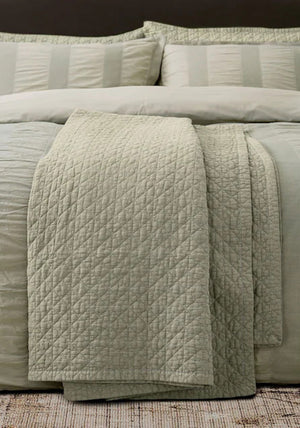 Bedeck Stonewashed Quilted Throw, Green