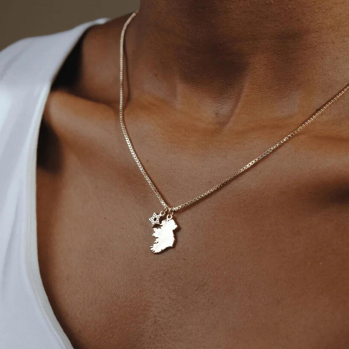Betty and Biddy The Star Éire Map Necklace, Gold