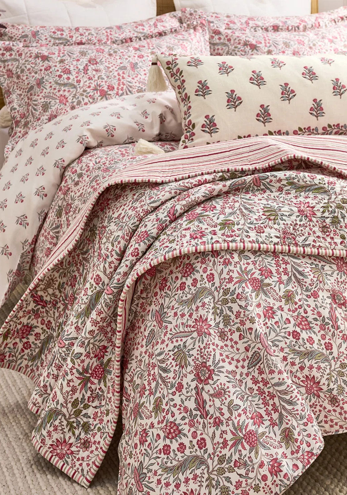 NEWSTEAD COVERLET MUL