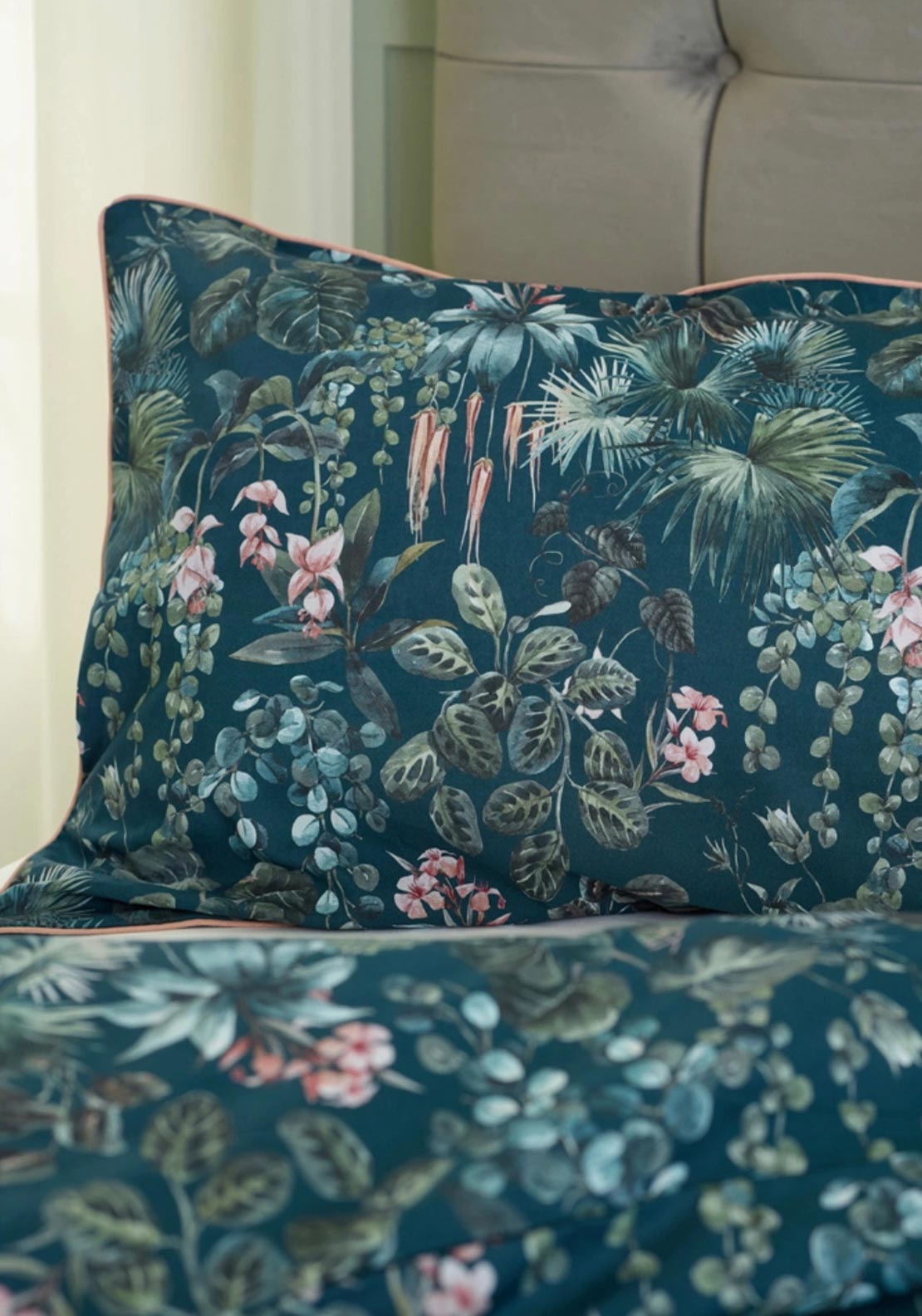 Deyongs Tropical Leaves Cotton Duvet Cover Set, Green Multi